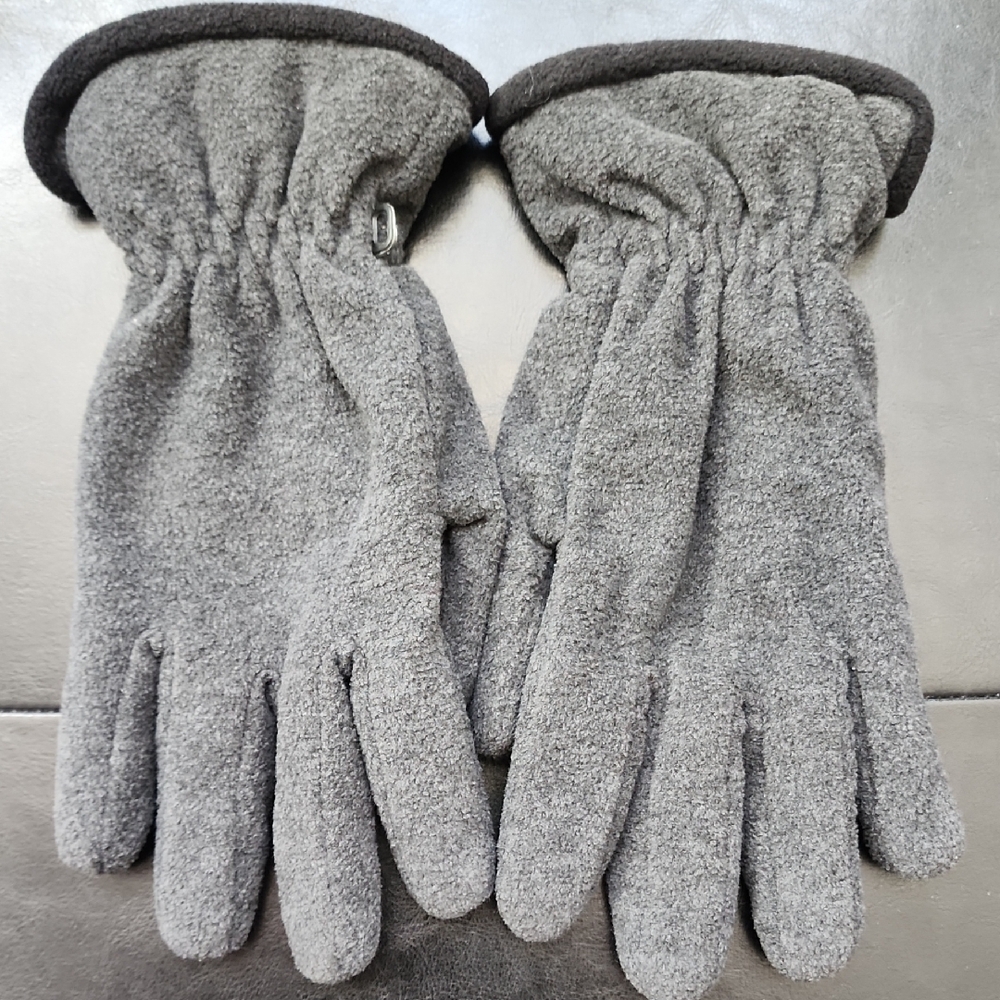 Gray Fleece Winter Gloves